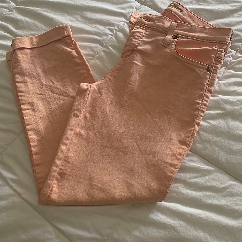 Low rise Second yoga Jean.